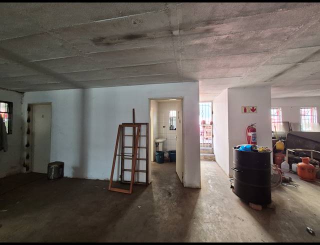 634M² OFFICE FOR SALE IN MELVILLE